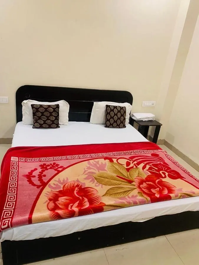 Hotel Snow White Mohali