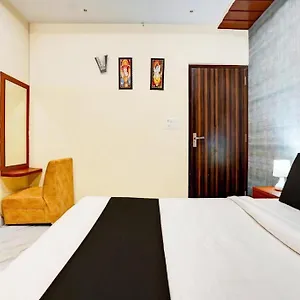 S V Grand Hotel